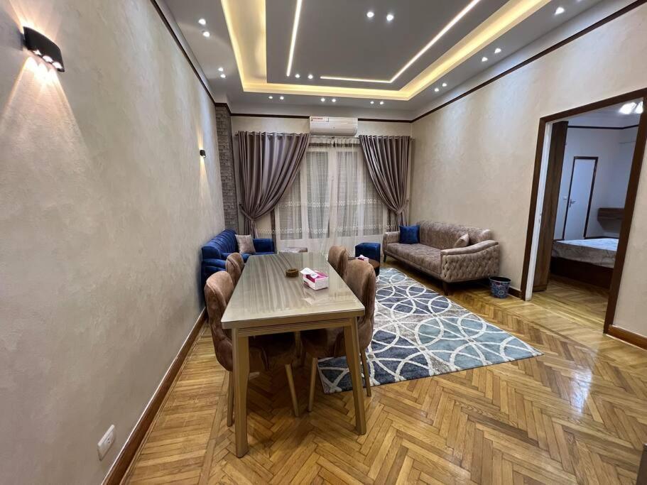 Luxury Apartment Downtown Kairo Bagian luar foto